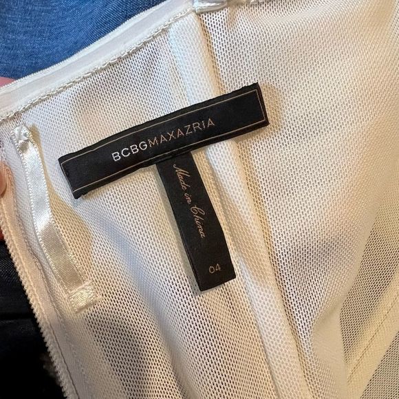 BCBG MaxAzria evening gown, size 4 - Picture 6 of 6